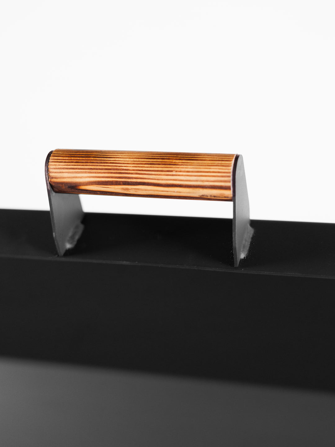 Stationärer Mangal auf Rädern für 18 Spieße mit Deckel – 5 mm Stahl!