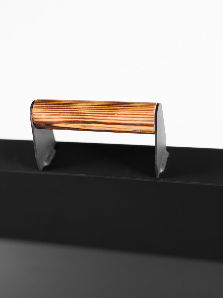 Stationärer Mangal auf Rädern für 18 Spieße mit Deckel – 5 mm Stahl!
