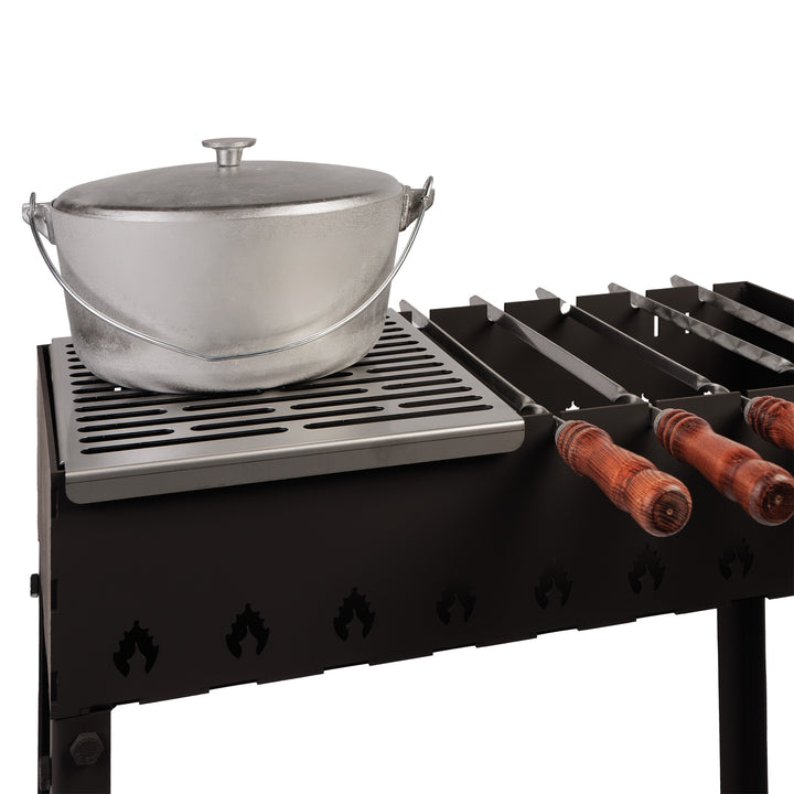 Stationärer Grill mit klappbaren Beinen für 9 Spieße, 4 mm